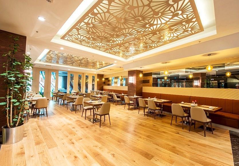 Ramada By Wyndham Gemli̇K Hotell Gemlik Exteriör bild